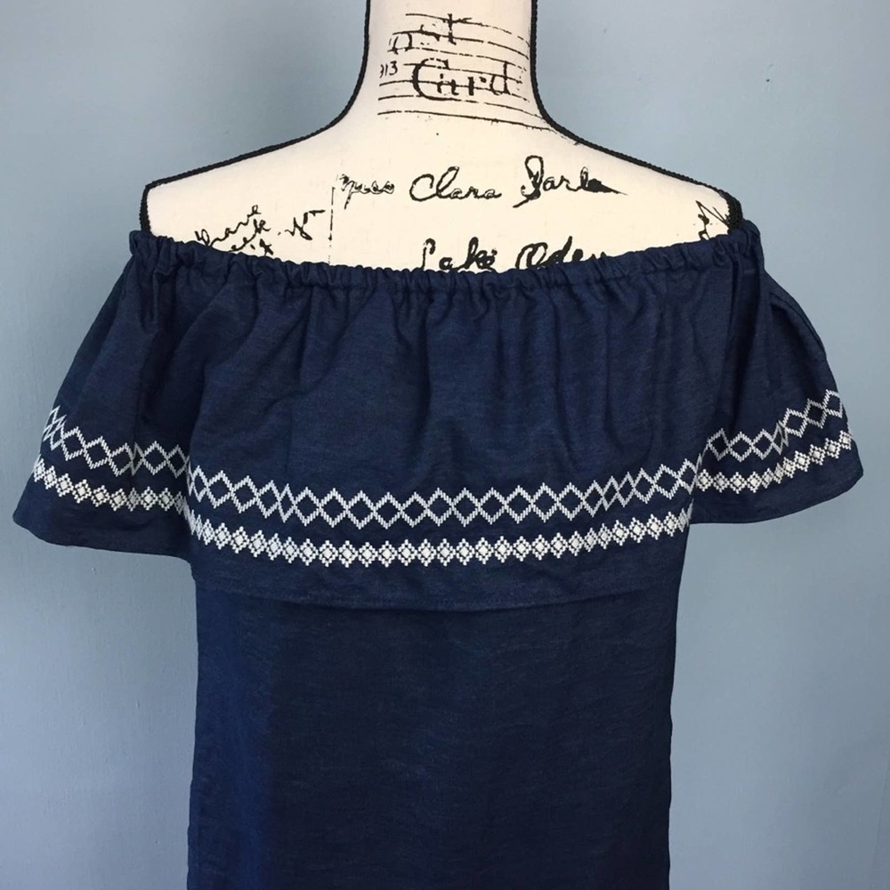 𝅺dressbarn Westport Off the Shoulder Flounce Embroidered Chambray Dress Size S - Picture 3 of 12